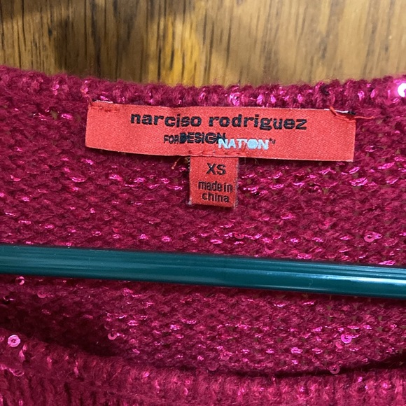 🩷 Narciso Rodriguez ForDesignNation Fuschia Sequence Sweater - Picture 2 of 3